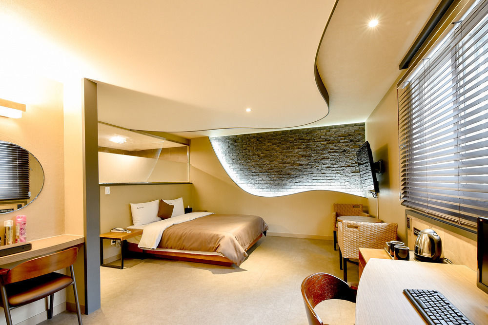 Hotel Ignis Oncheonjang ปูซาน ภายนอก รูปภาพ