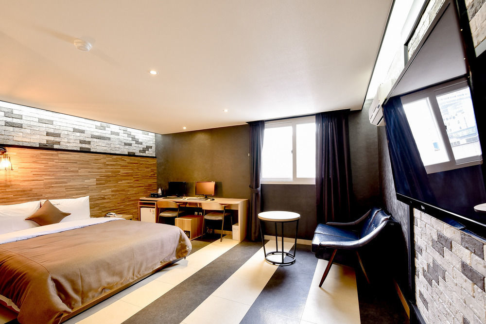 Hotel Ignis Oncheonjang ปูซาน ภายนอก รูปภาพ