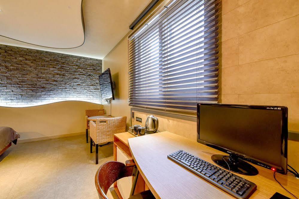 Hotel Ignis Oncheonjang ปูซาน ภายนอก รูปภาพ