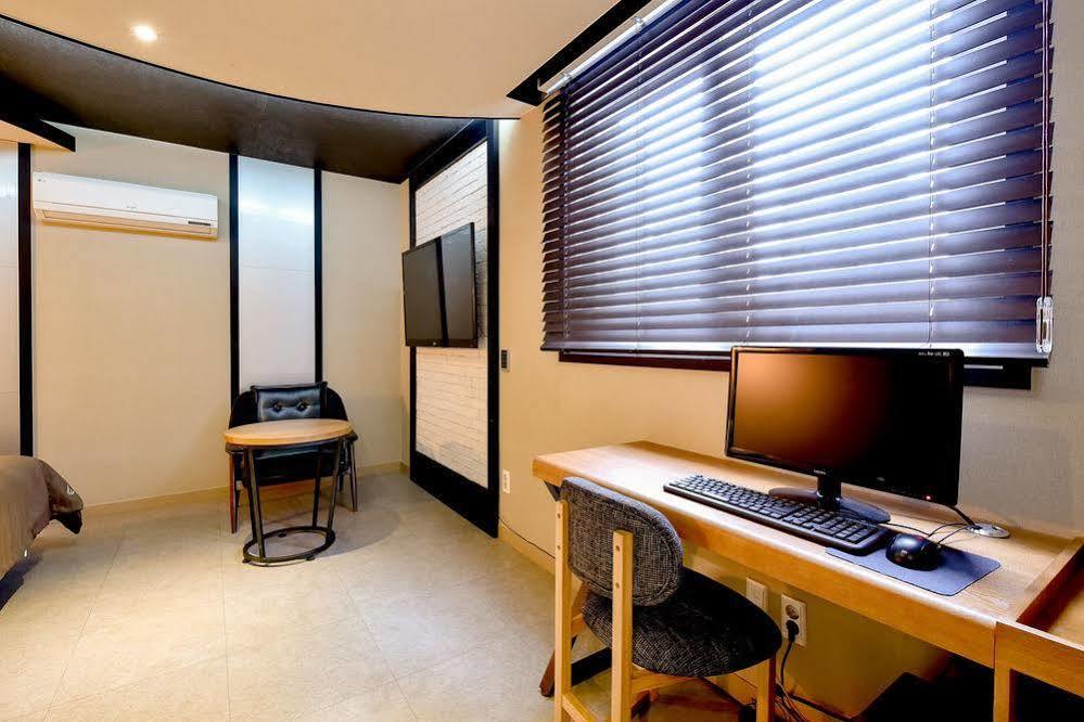 Hotel Ignis Oncheonjang ปูซาน ภายนอก รูปภาพ