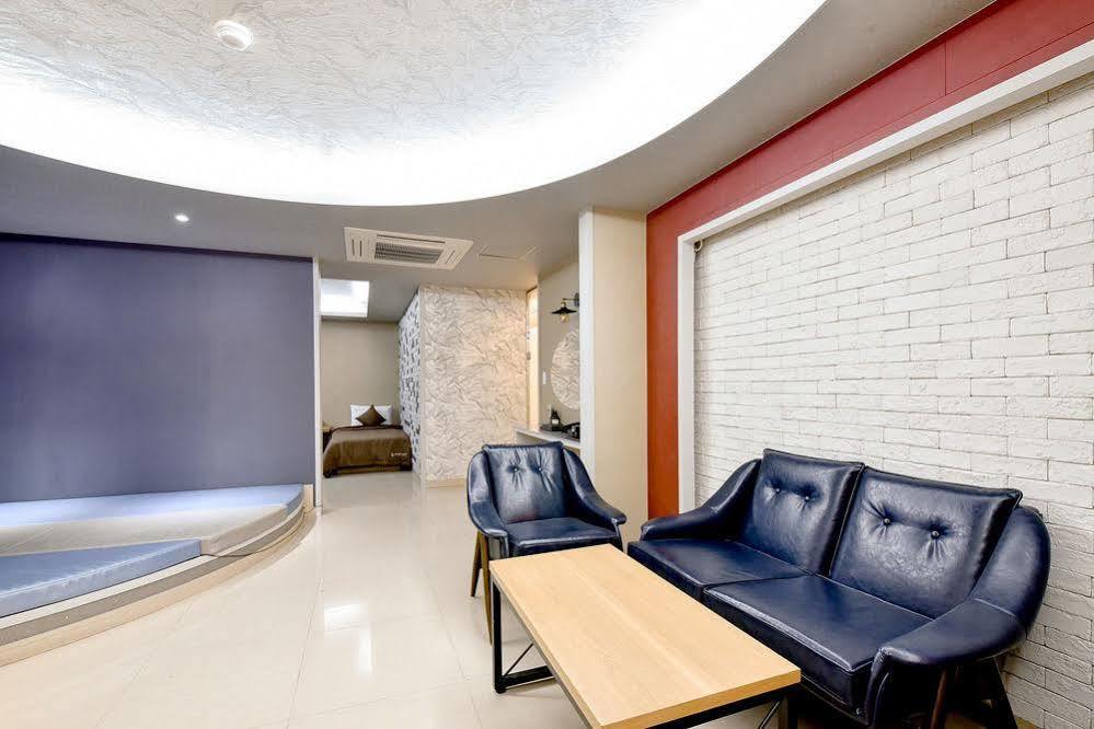 Hotel Ignis Oncheonjang ปูซาน ภายนอก รูปภาพ