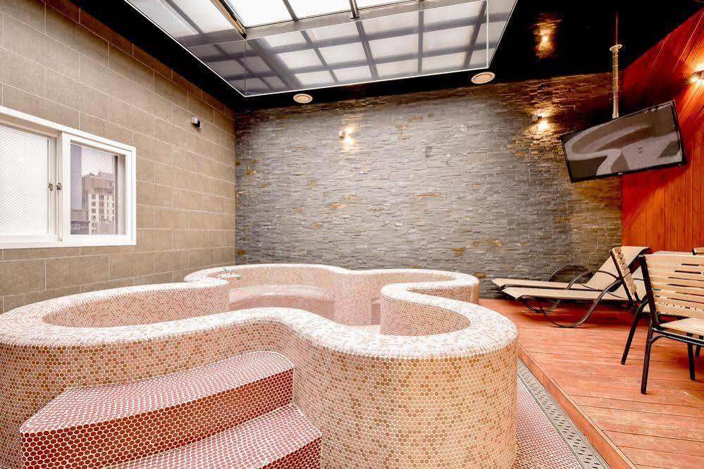 Hotel Ignis Oncheonjang ปูซาน ภายนอก รูปภาพ
