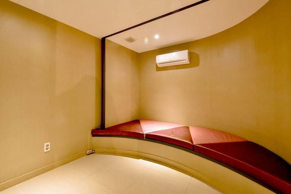 Hotel Ignis Oncheonjang ปูซาน ภายนอก รูปภาพ